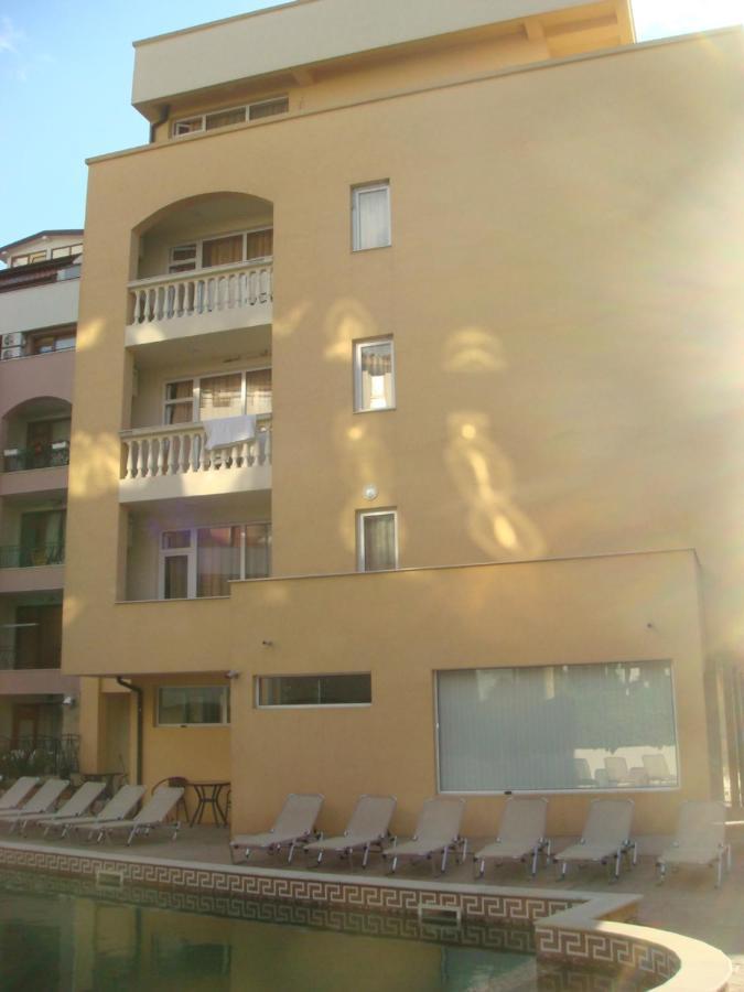 Тропикана Primorsko Exterior foto
